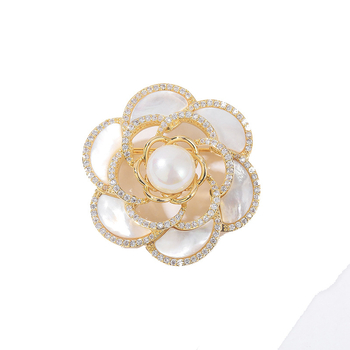 Broșă cu floare de camelia – aliaj de zinc, placare electrolitică, cadou de amintire