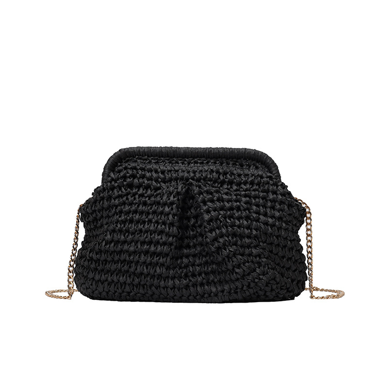 Slamnata pletena crossbody torba s oblikom školjke, magnetsko zatvaranje, podstava od poliestera, jednostruki remen