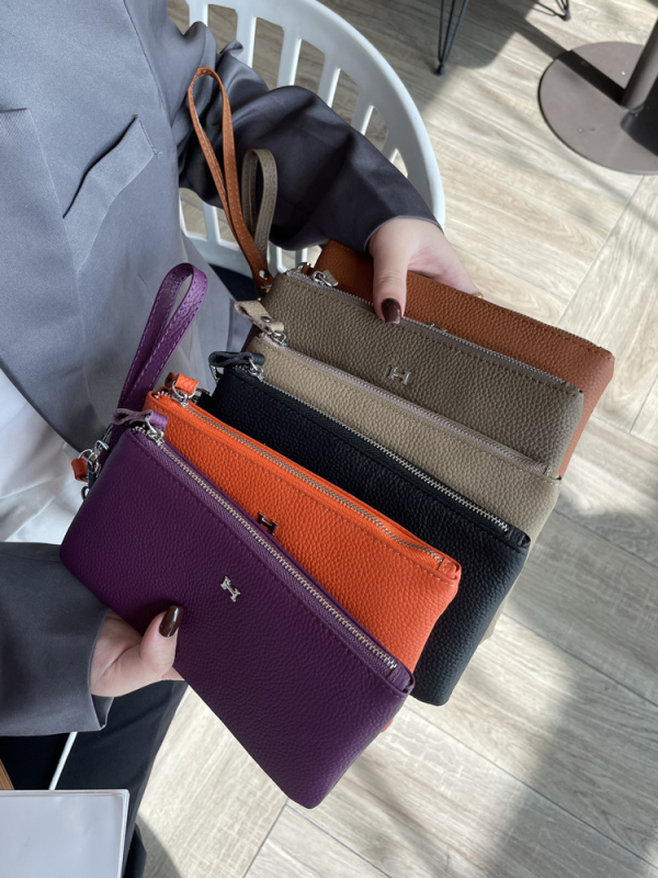 Geantă de mână din piele pentru telefon, în stil plic, formă orizontală dreptunghiulară, cu fermoar, buzunar intern pentru telefon