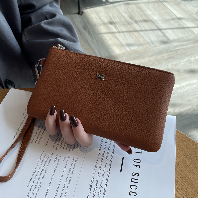 Geantă de mână din piele pentru telefon, în stil plic, formă orizontală dreptunghiulară, cu fermoar, buzunar intern pentru telefon