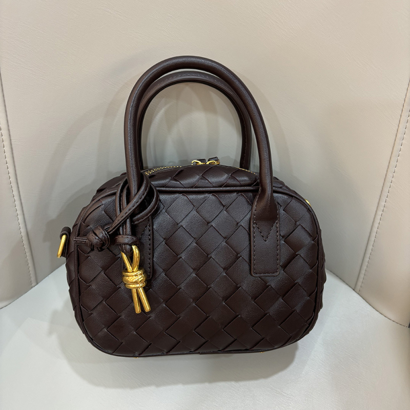 Mini crossbody torba od PU materijala, tkana tekstura, oblik jastuka, zatvaranje zatvaračem, PU podstava