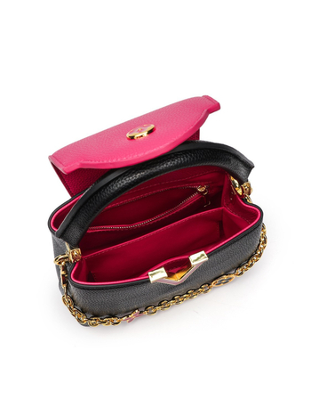 Dámska PU crossbody taška s vrchnákom, horizontálny štvorec, polyesterová podšívka, vnútorné vrecká na telefón a občiansky preukaz