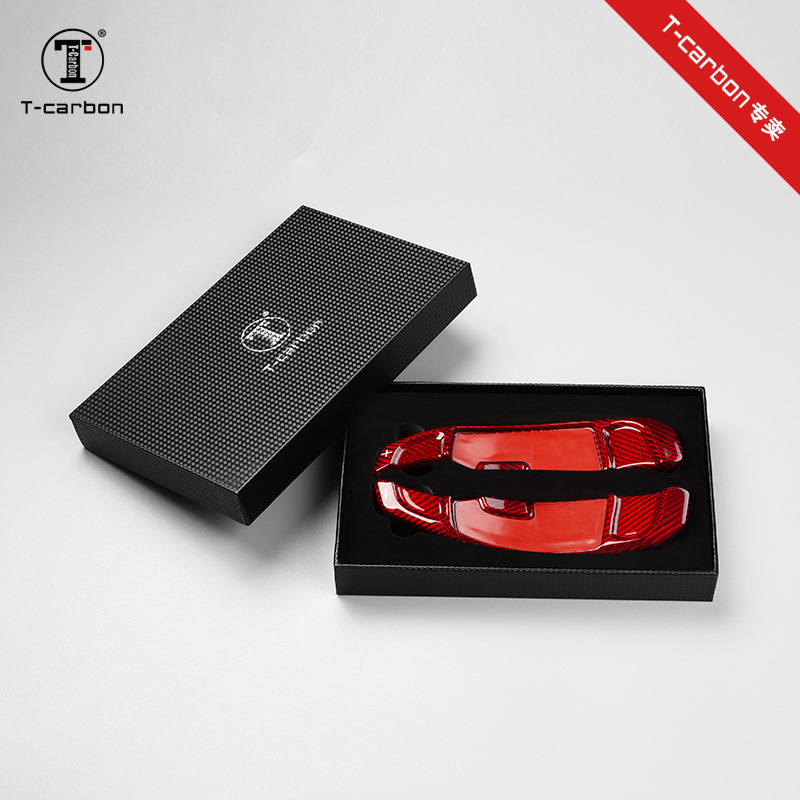 Лостчета за превключване на предавките за BMW 7 серия (735/740) от въглеродни влакна и фибростъкло – по-дълги и стилни; материал: въглеродни влакна и фибростъкло; производство: горещо пресоване в стоманена форма; персонализация налична