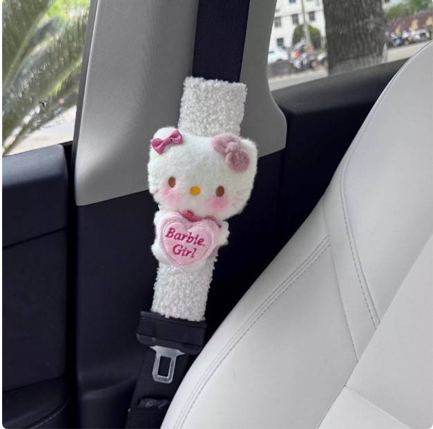 Biztonsági öv vállpárna, plüss, Hello Kitty, 85 g