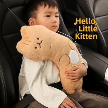 Detská plyšová podložka na rameno bezpečnostného pásu auta, cartoon dizajn — polyester, 0,35 kg, univerzálny kryt pásu, Cow Mom Craftsmanship