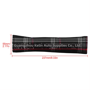 Keling polyesterový kryt na bezpečnostný pás v automobile – ramenná vankúš s károvaným vzorom, univerzálne uchytenie, ochrana ramena, 1 pár