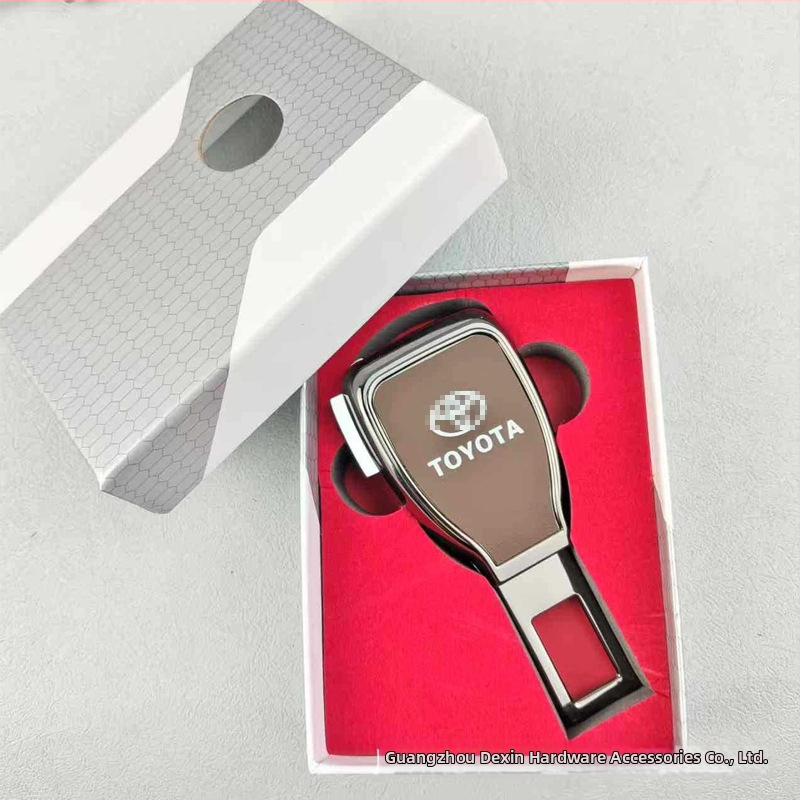 Rozšírenie bezpečnostného pásu - Kompatibilné s Toyota, BMW, Mercedes-Benz | Materiál: zliatina | Hmotnosť: 100 g | Tlač loga k dispozícii