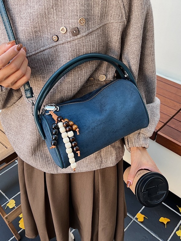 Boston női táska - hengeres forma, cipzáras zárás, PU+deerskin velvet anyag, belső telefontartó zseb