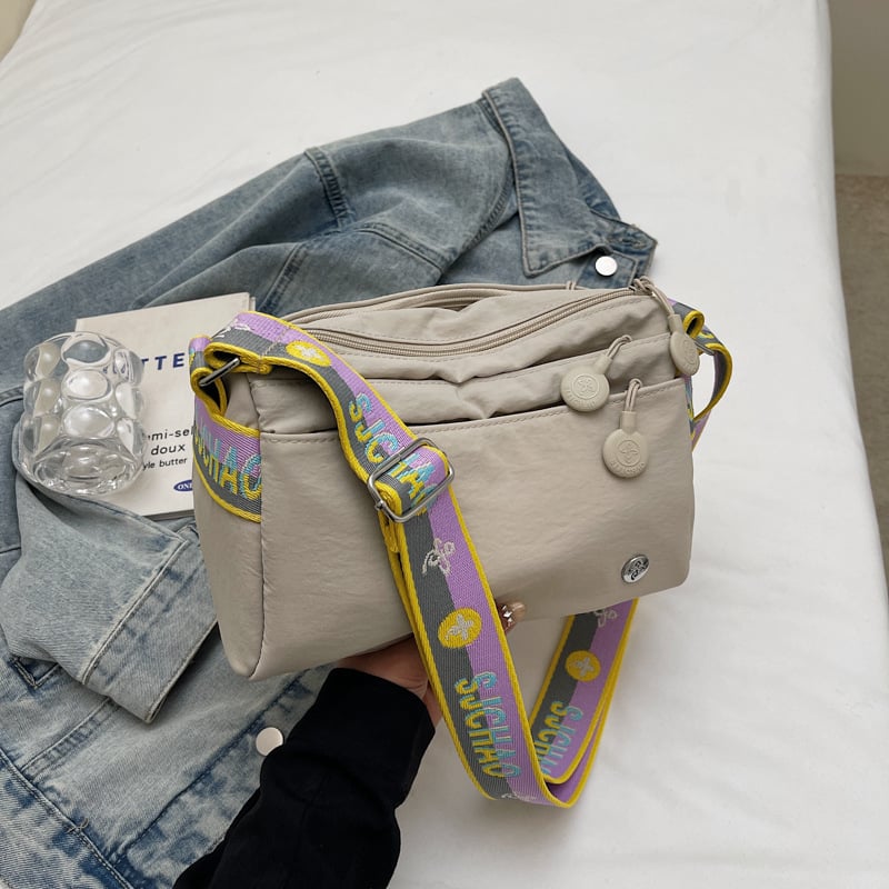 Geantă casuală pentru femei cu capacitate mare – Simplitate urbană, Oxford material, Formă cilindrică, Fermoar, Primăvara 2025