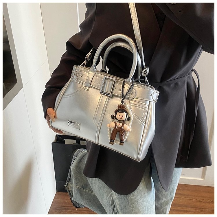Ramenska i crossbody torba u korejskom stilu — PU materijal, najlonska podstava, horizontalni kvadratni oblik, zatvarač, unutarnja džep za telefon