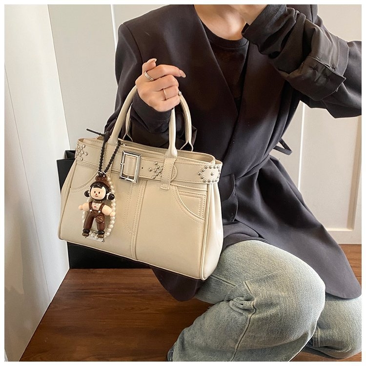 Ramenska i crossbody torba u korejskom stilu — PU materijal, najlonska podstava, horizontalni kvadratni oblik, zatvarač, unutarnja džep za telefon
