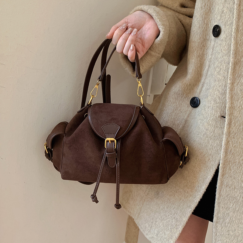 Ženska PU bucket crossbody torba, zatvaranje šnurom, unutarnja organizacija: džep na zip i džep za dokumente, poliester podstava, zimsko izdanje 2025