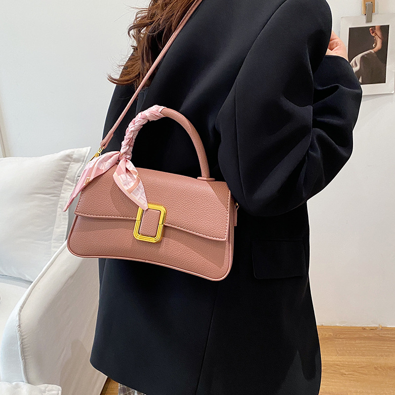 Crossbody torba od PU, horizontalan kvadratnog oblika, unutarnja džep s zatvaračem, poliester podstava, jedna naramenica