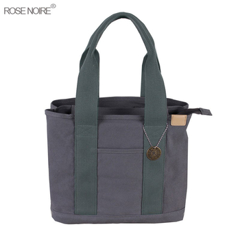 ROSE NOIRE канвасова Tote чанта — вертикален квадрат, цип, вътрешен слой, градски стил