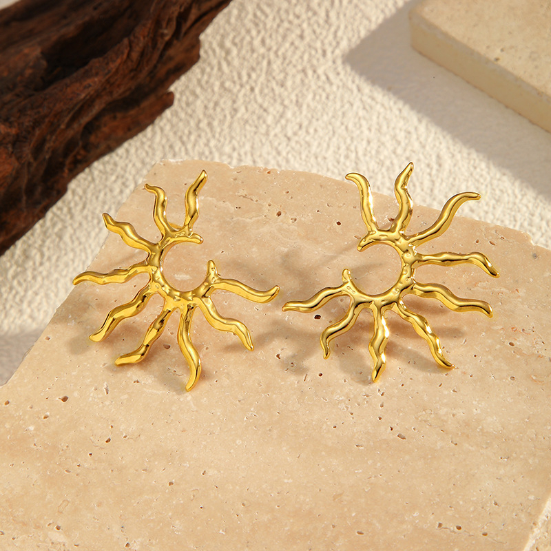 Σετ κοσμημάτων με μοτίβο ηλιοτρόπιο από ανοξείδωτο χάλυβα – σκουλαρίκια και κολιέ, ηλεκτροπλατίωση (Φθινόπωρο 2025)