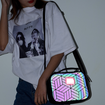 Geantă unisex cu formă de diamant 3D, geantă mică crossbody cu paiete, material PVC, căptușeală poliester, model geometric, vară 2019
