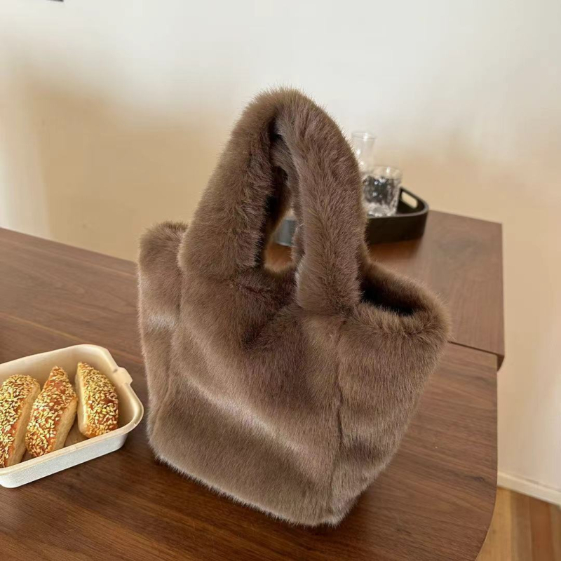 Plush bucket torba, urbani stil jednostavnosti, poliester, ovalni oblik, magnetska kopča, PU podstava, dvostruke naramenice