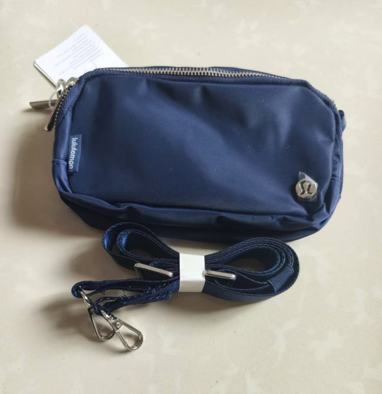 Sportska torbica za struk – 600D Oxford materijal; Vodootporna; Ultra lagana; Otporna na habanje; Unisex