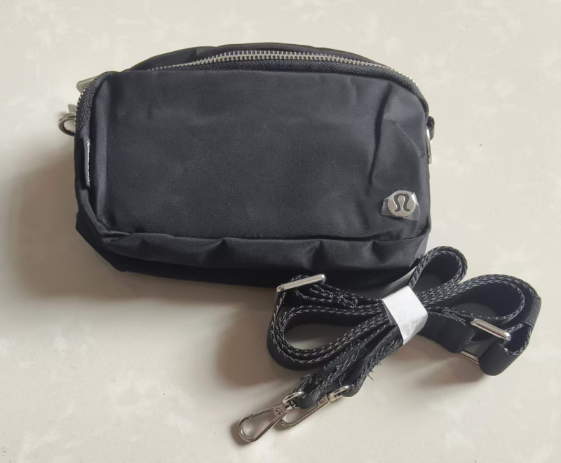 Sportska torbica za struk – 600D Oxford materijal; Vodootporna; Ultra lagana; Otporna na habanje; Unisex