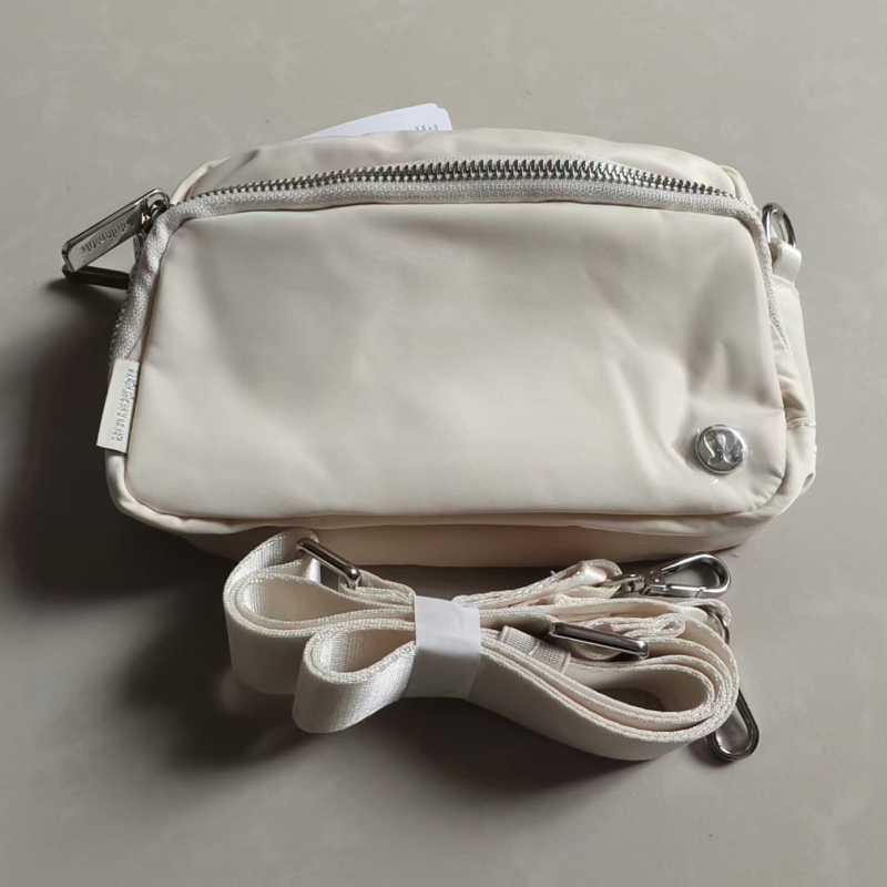 Sportska torbica za struk – 600D Oxford materijal; Vodootporna; Ultra lagana; Otporna na habanje; Unisex