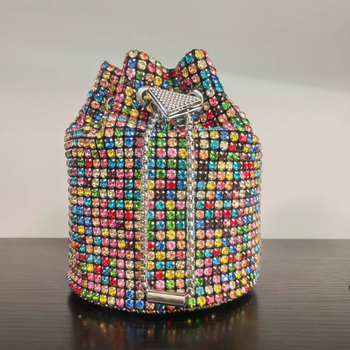 Bucket torba s kristalima i šnira – PU koža, Holy Heron, vertikalni kvadratni oblik, crossbody