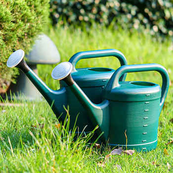 Stropitoare din plastic cu cioc lung, pentru uz casnic și grădină