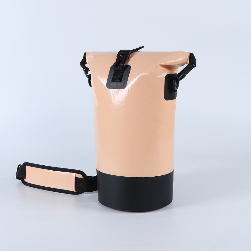 Geantă impermeabilă tip găleată pentru exterior – material plasă PVC, unisex, model solid, pentru relaxare, plajă, rafting, drumeții