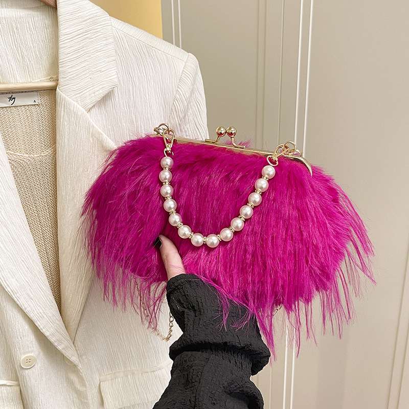 Geantă din pluș, pătrată mică, de mărime medie, închidere cu lacăt, căptușeală din poliester, stil urban