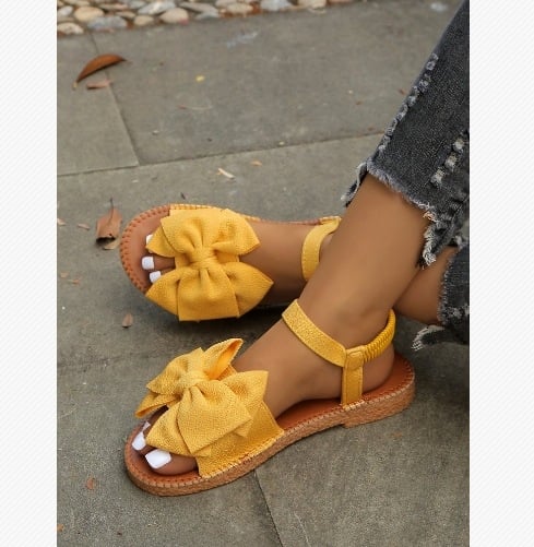 Moteriški plokščios sandalai su elastine juosta, PU viršus, gumos padas, apvali nosis