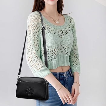 Ženská PU kabelka na rameno, štvorcový tvar, zapínanie na zips, polyesterová podšívka, jar 2025 kolekcia