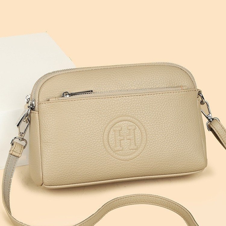 Ženská PU kabelka na rameno, štvorcový tvar, zapínanie na zips, polyesterová podšívka, jar 2025 kolekcia