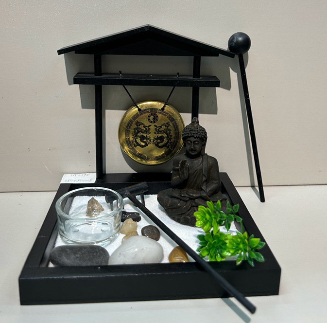 Budas figūra no sveķiem un koka – mikro ainava dekors, Zen smilšu trauciņš, abstrakts Ķīnas stils, sveķu process