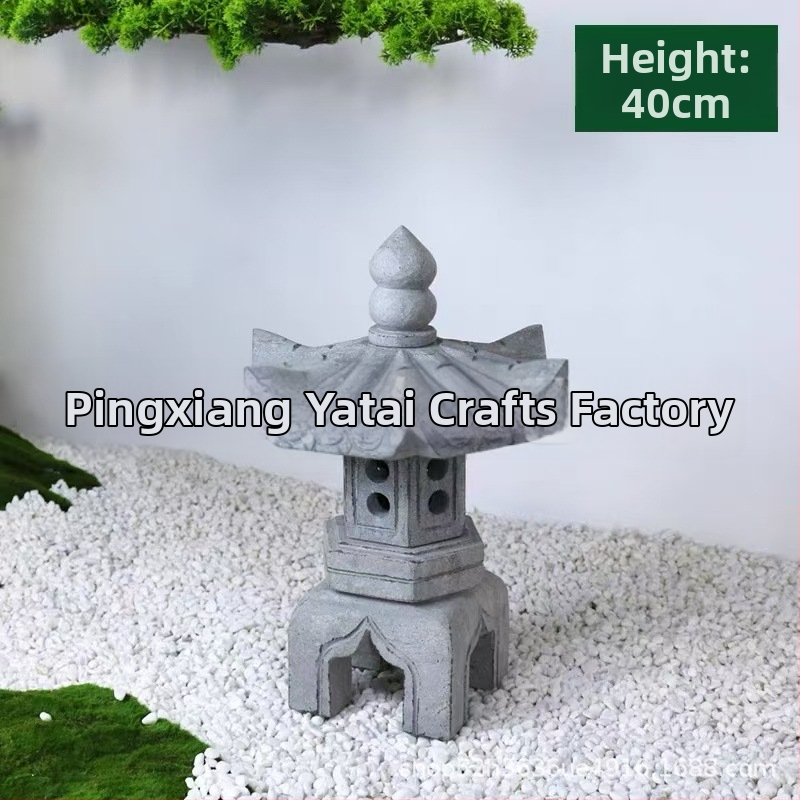 Kamenný lampión na záhradu v japonskom štýle z živice (Materiál: Živica; Štýl: Zen; Kategória: Socha; Balenie: Obyčajné balenie)