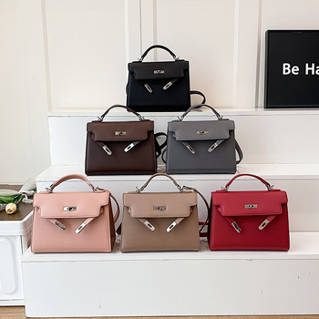 PU torba za ramena u street-trend stilu, vodoravni kvadratni oblik, zatvarač, jednostruki remen, unutarnji džep sa zatvaračem