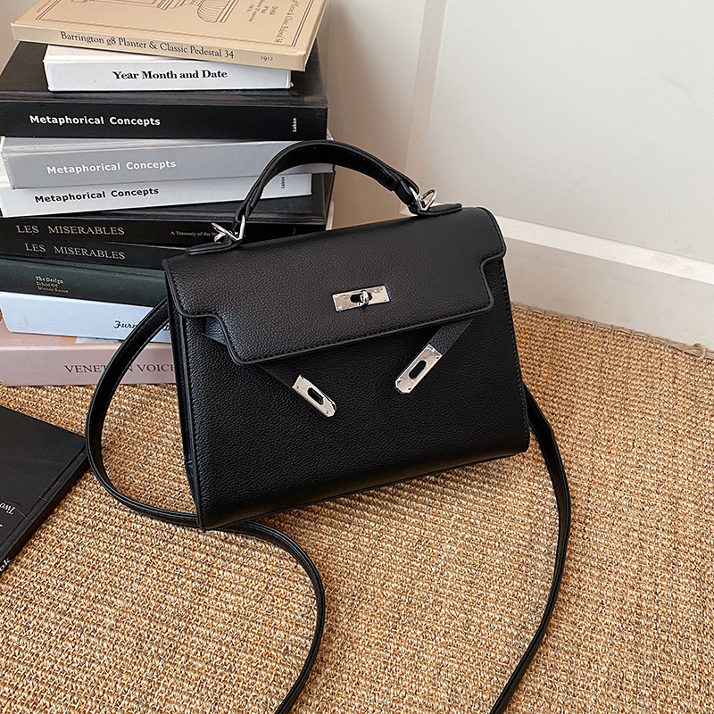 PU torba za ramena u street-trend stilu, vodoravni kvadratni oblik, zatvarač, jednostruki remen, unutarnji džep sa zatvaračem