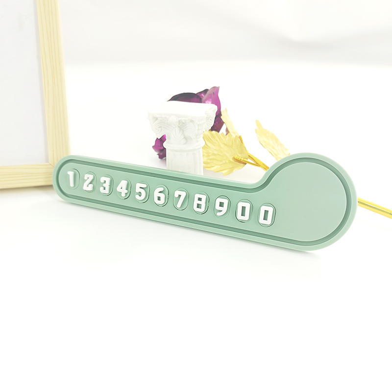 PVC protuklizni držač za telefon u automobilu, model 039, moguć ispis logotipa, ravna silikon pločica