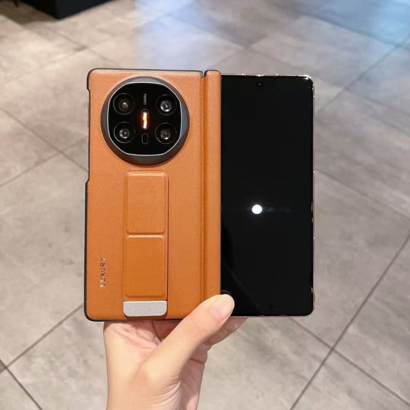 Huawei MateX5 telefontok – szénszálas anyag, gravírozott kivitel, ütésálló védelem, középponti tengelyes mágneses rögzítés