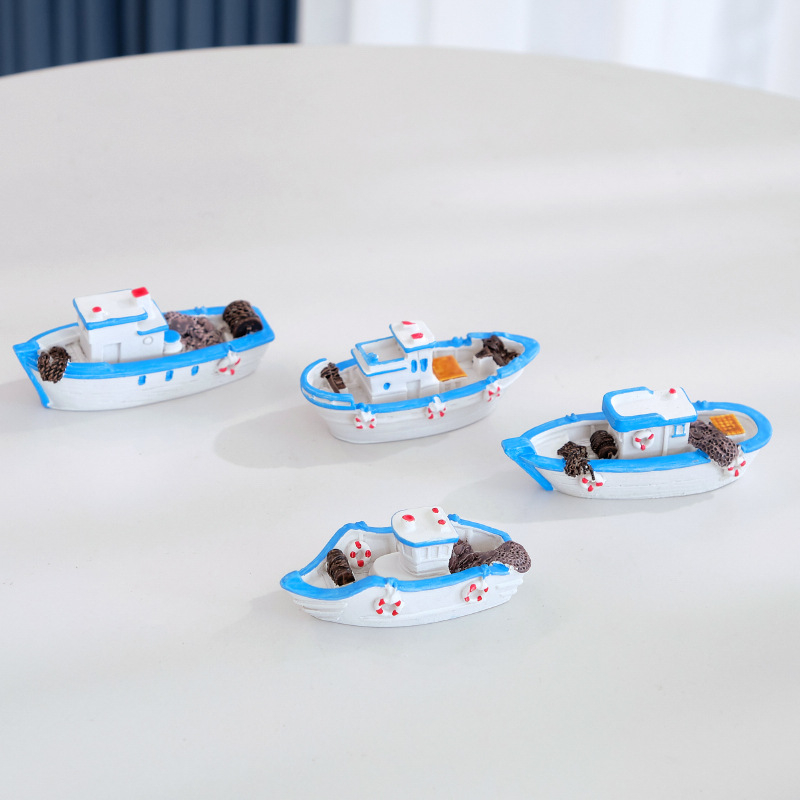 Figura od smole – Mediteranskog stila mini brodica za akvarij (sintetička smola)