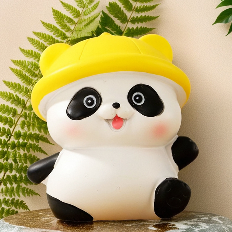Panda od smole – mini krajolik za stolni prostor i automobil
