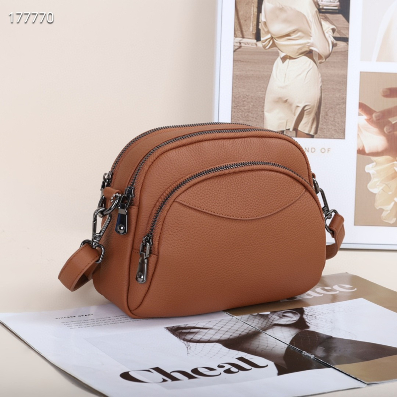 Leap Up ženska kožna crossbody torba, prva slojevita koža, horizontalan kvadratni oblik, unutarnji džepovi sa zipom i džep za telefon, poliester-cotton podstava, jedna naramenica