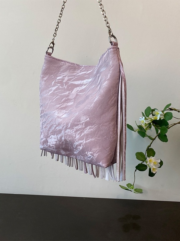 Geantă crossbody în stil național literar-artistic, material PU, formă verticală pătrată, închidere cu magnet, buzunar interior cu fermoar și buzunar pentru telefon