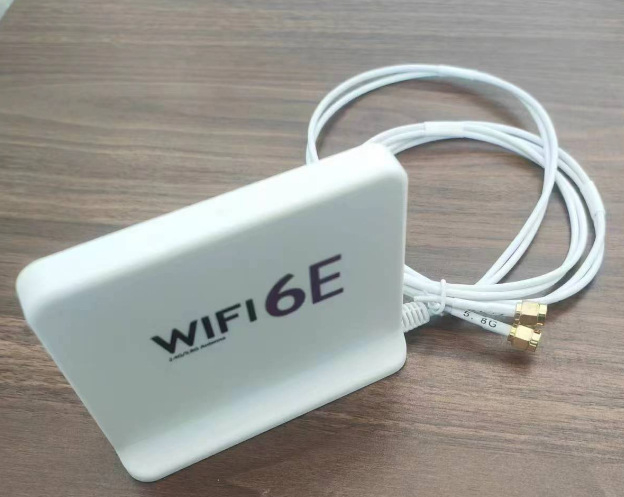 WiFi 6 maršrutētāja antena, 12 dBi palielinājums, SMA savienotājs, dubultvadu konstrukcija, SWR ≤ 1.5