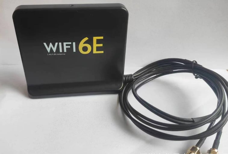 WiFi 6 maršrutētāja antena, 12 dBi palielinājums, SMA savienotājs, dubultvadu konstrukcija, SWR ≤ 1.5