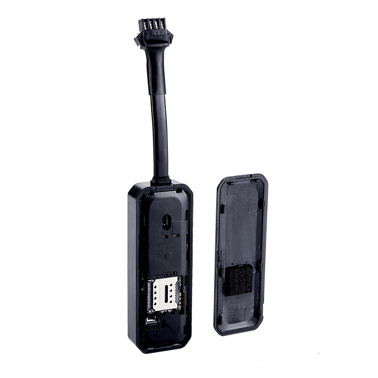 2G GPS locator za vozila, model J14A, preciznost GPS 3–30 m, načini alarma: vibracije, prekid napajanja, ograda, pretjecanje brzine, napajanje iz vozila, karte Baidu/AMAP/Google