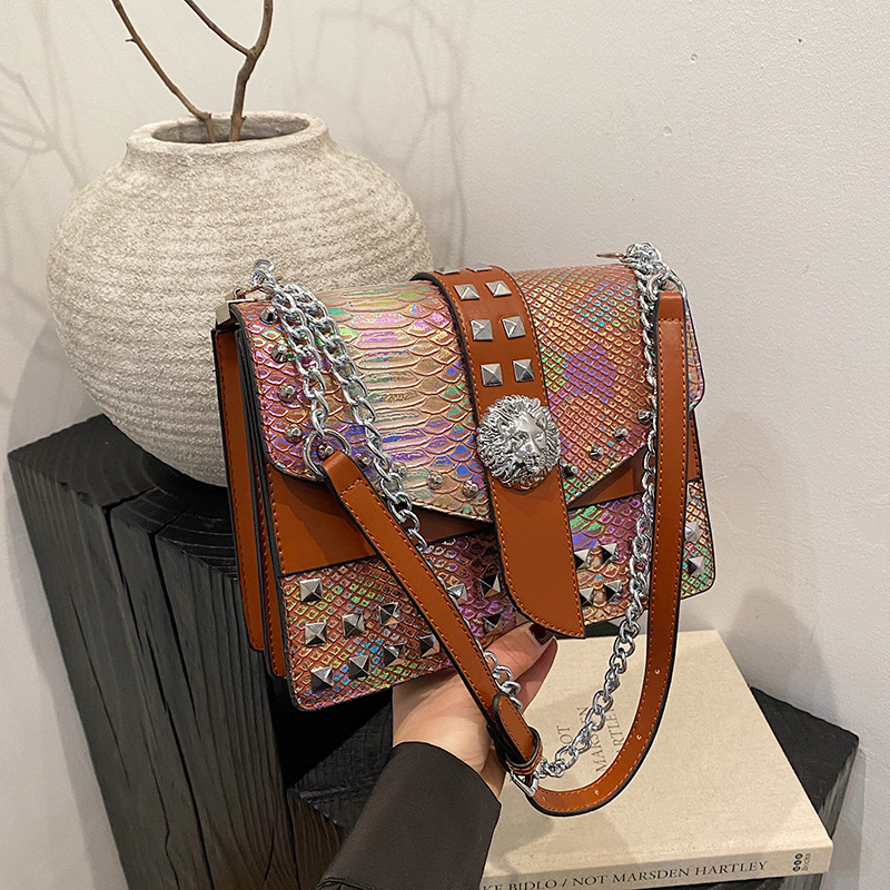 Krokodilski uzor crossbody torba, PU materijal, euro-američki retro stil, zatvaranje kopčom, jedna naramenica