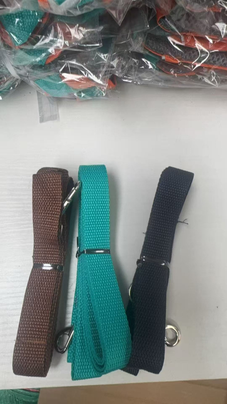 Könnyű mellkasi hám, sétákhoz, kis- és közepes méretű kutyáknak