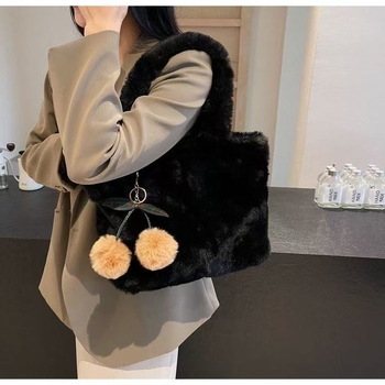 Plüss táska, városi minimalistikus stílus, téglalap alakú forma, nyitott felső, telefontartó zseb