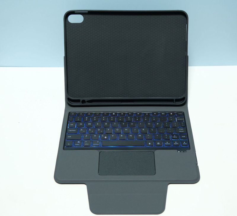 iPad 11. generációhoz készült bőrtok Bluetooth billentyűzettel, levehető A16 tollhely és állványtípusú védőtok