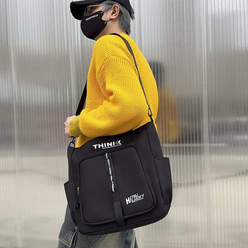 Iskolai nylon oldaltáska férfiaknak, betű mintával, poliészter bélés, tavasz 2025