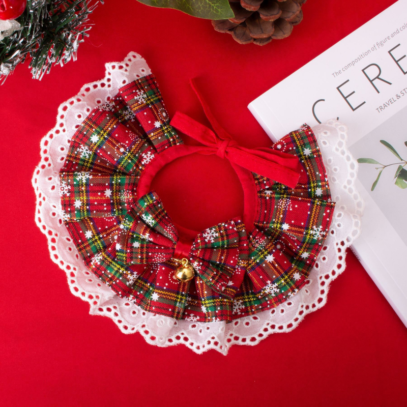 Accesoriu pentru animale de companie: Papion-bib de Crăciun cu clopoțel, model pătrățeles, material bumbac-poliester, cosplay dantelat